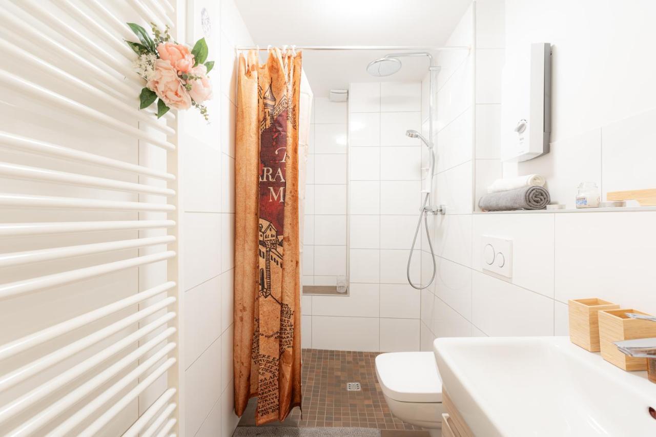 - Magical Harry Potter Apartment In Duisburg - 2 Mins Central Station Hbf - Kingsize Bed & Netflix - Luaran gambar