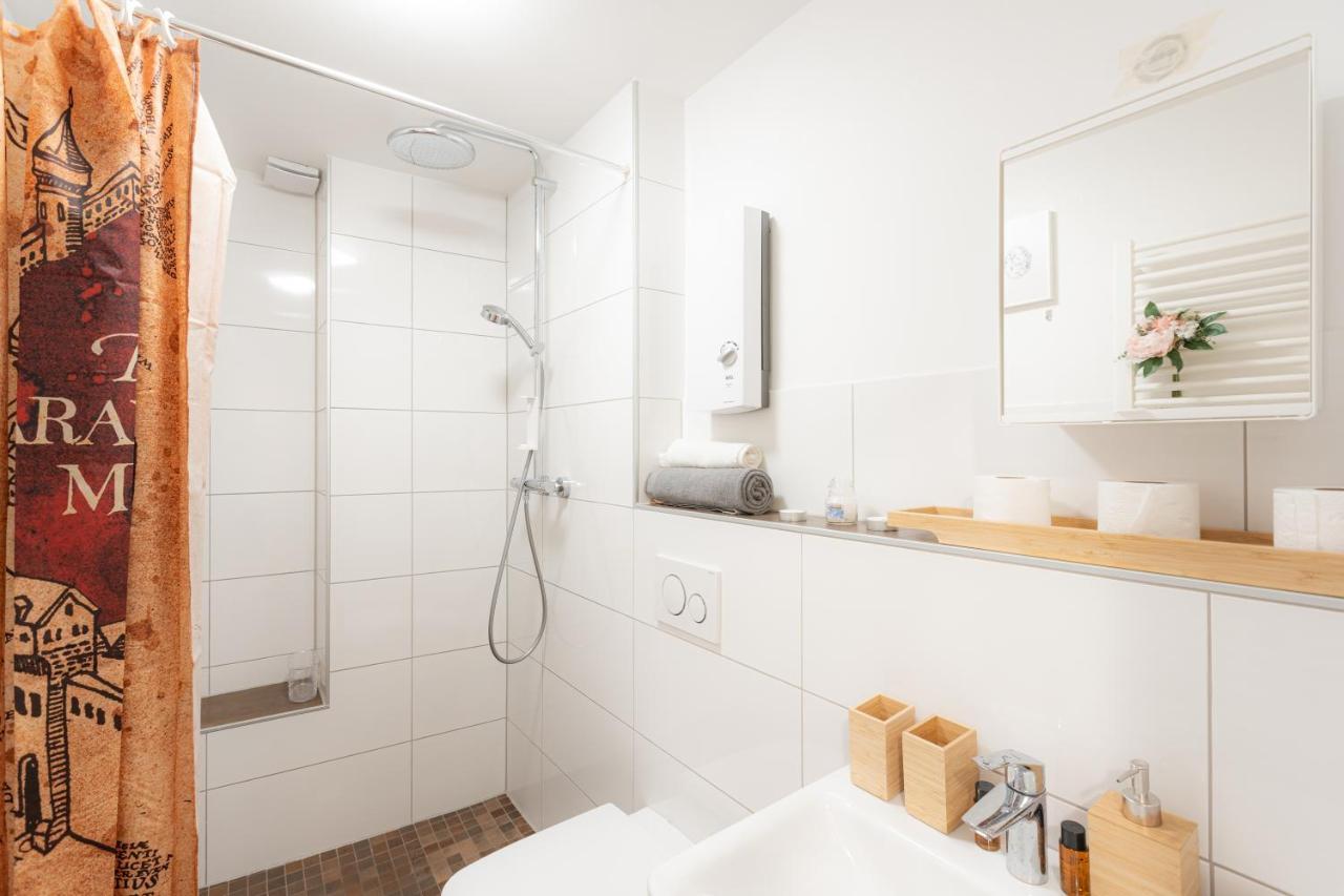 - Magical Harry Potter Apartment In Duisburg - 2 Mins Central Station Hbf - Kingsize Bed & Netflix - Luaran gambar